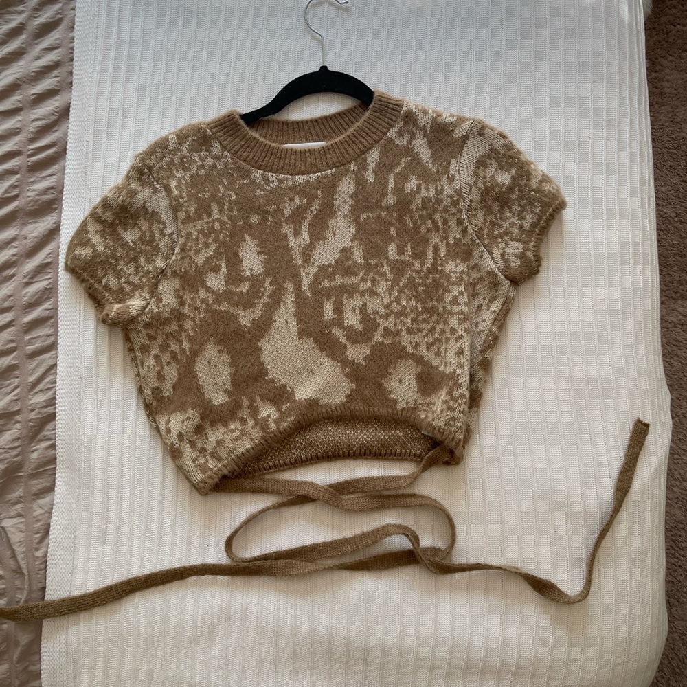 Snake print crop tie waist sweater